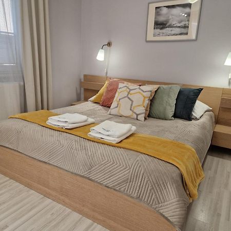 Apartamenty Na Wyspie - Villa Park - Parking Świnoujście Buitenkant foto