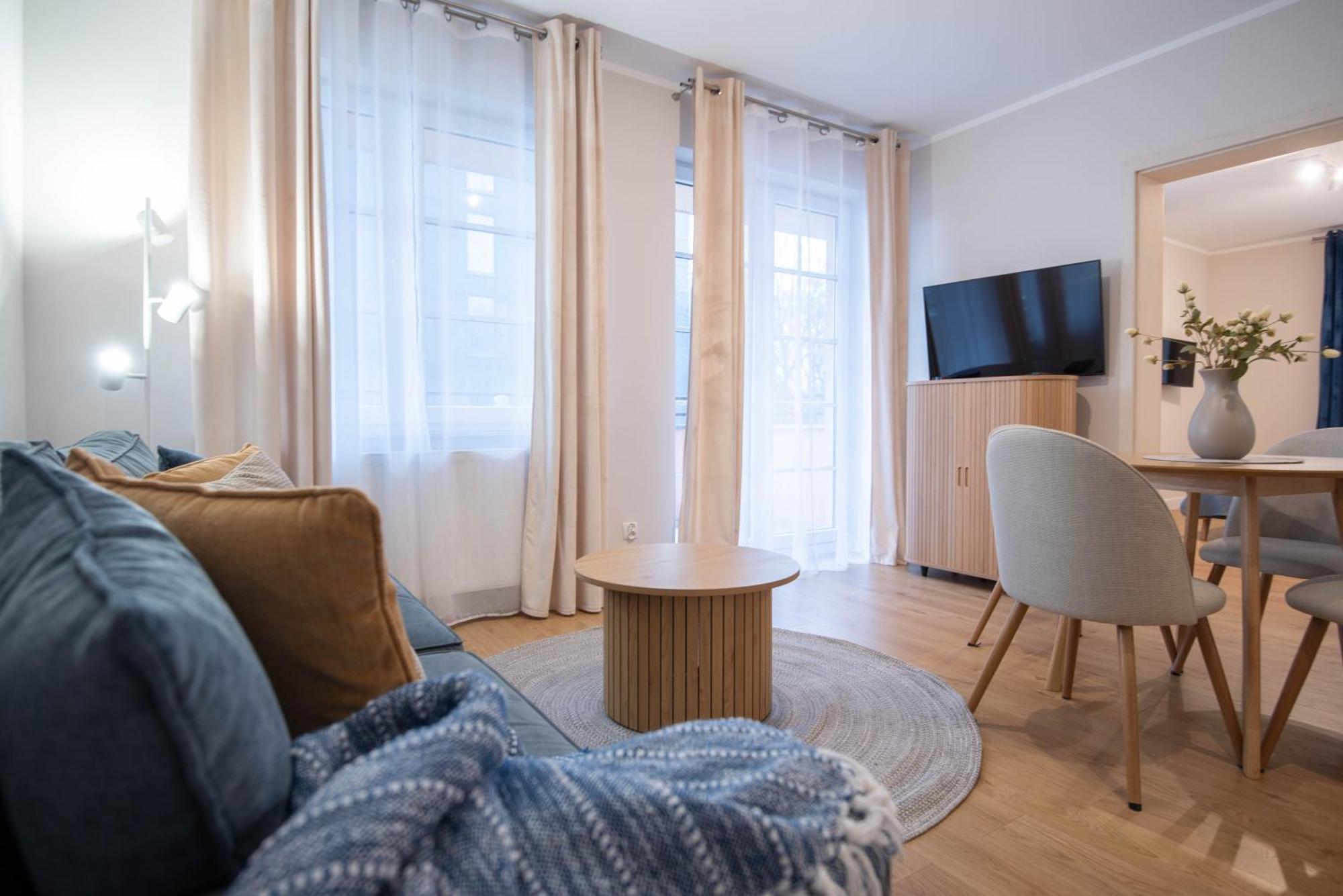 Apartamenty Na Wyspie - Villa Park - Parking Świnoujście Buitenkant foto