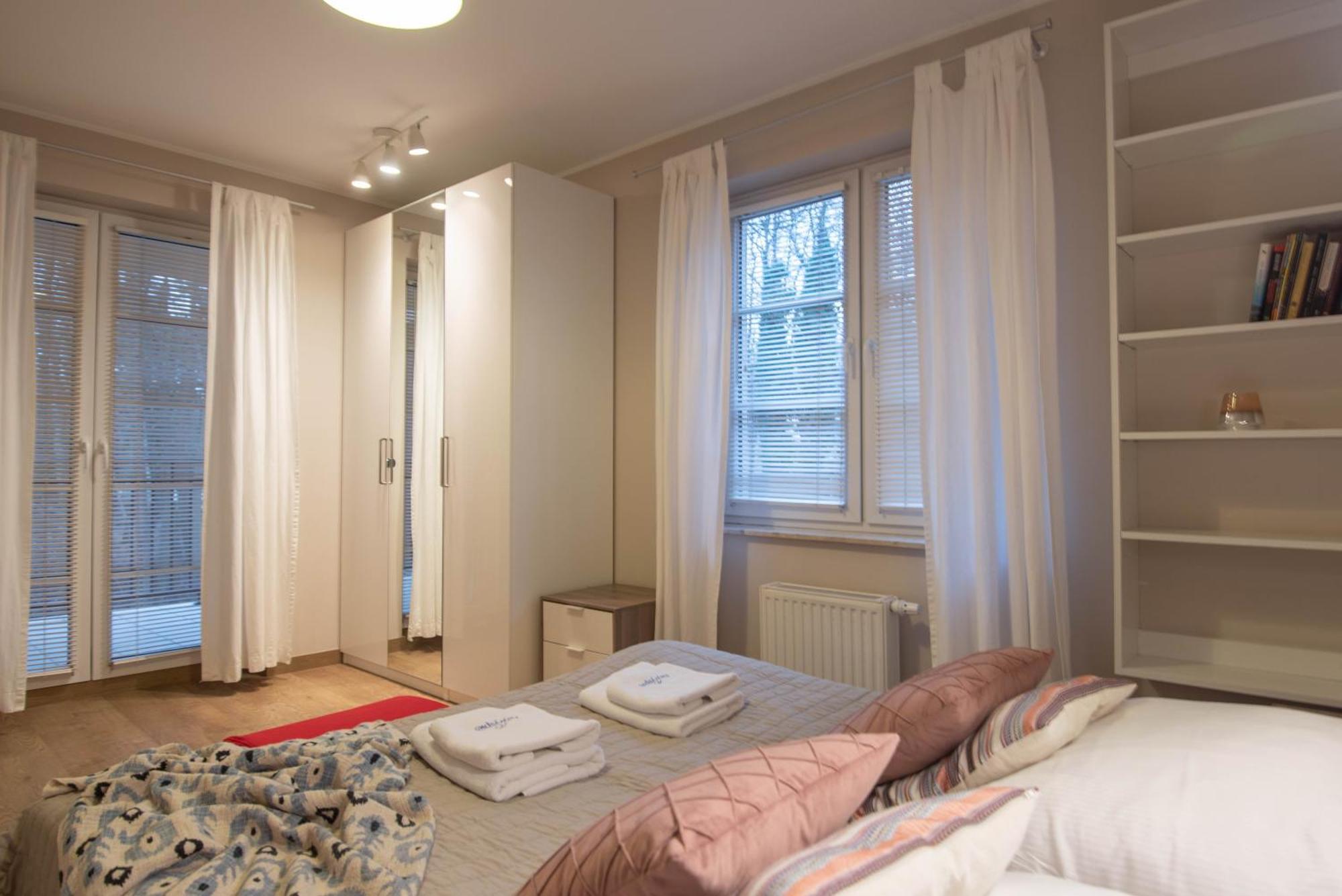 Apartamenty Na Wyspie - Villa Park - Parking Świnoujście Buitenkant foto